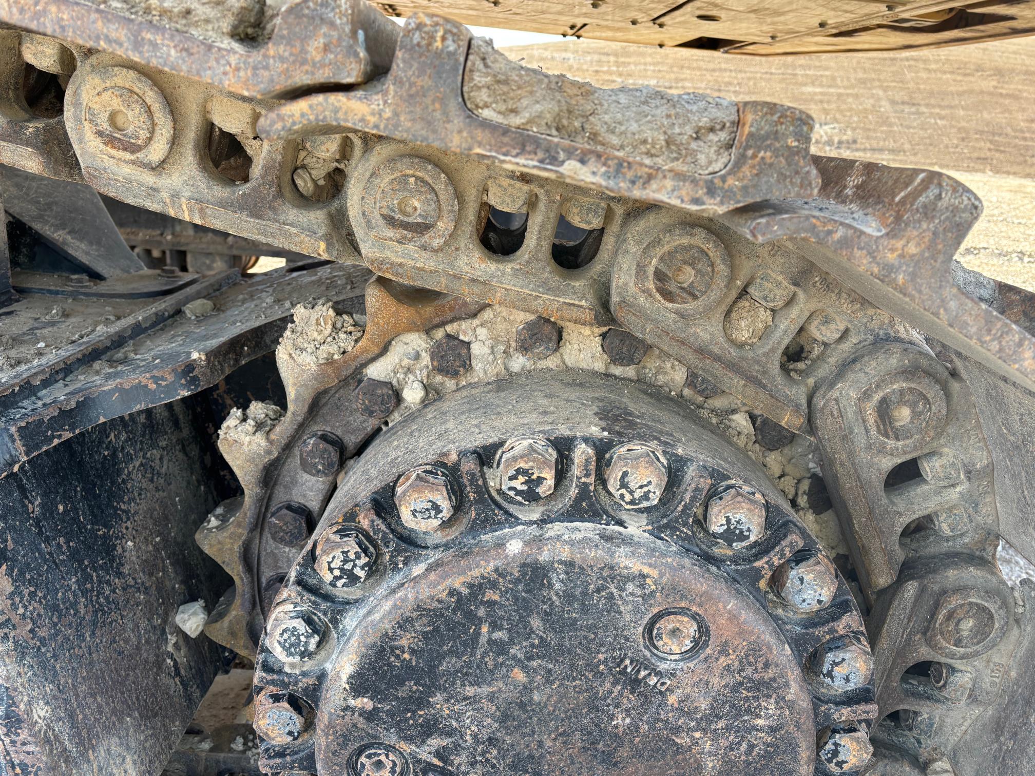 2019 CATERPILLAR 374FL - Image 34